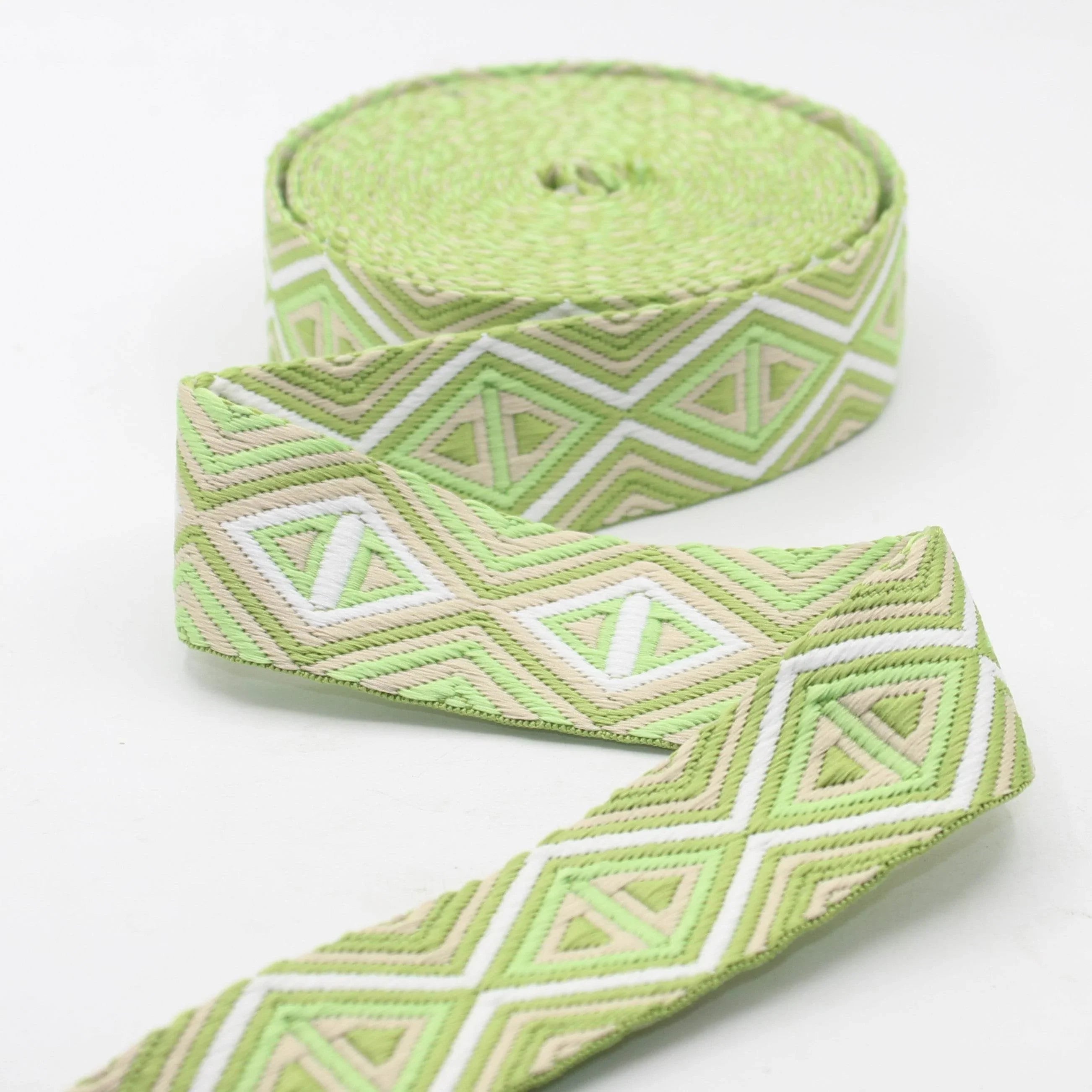 5 meters Ethnic Diamonds 38mm Webbing #RUB3564 - ACCESSOIRES LEDUC BV