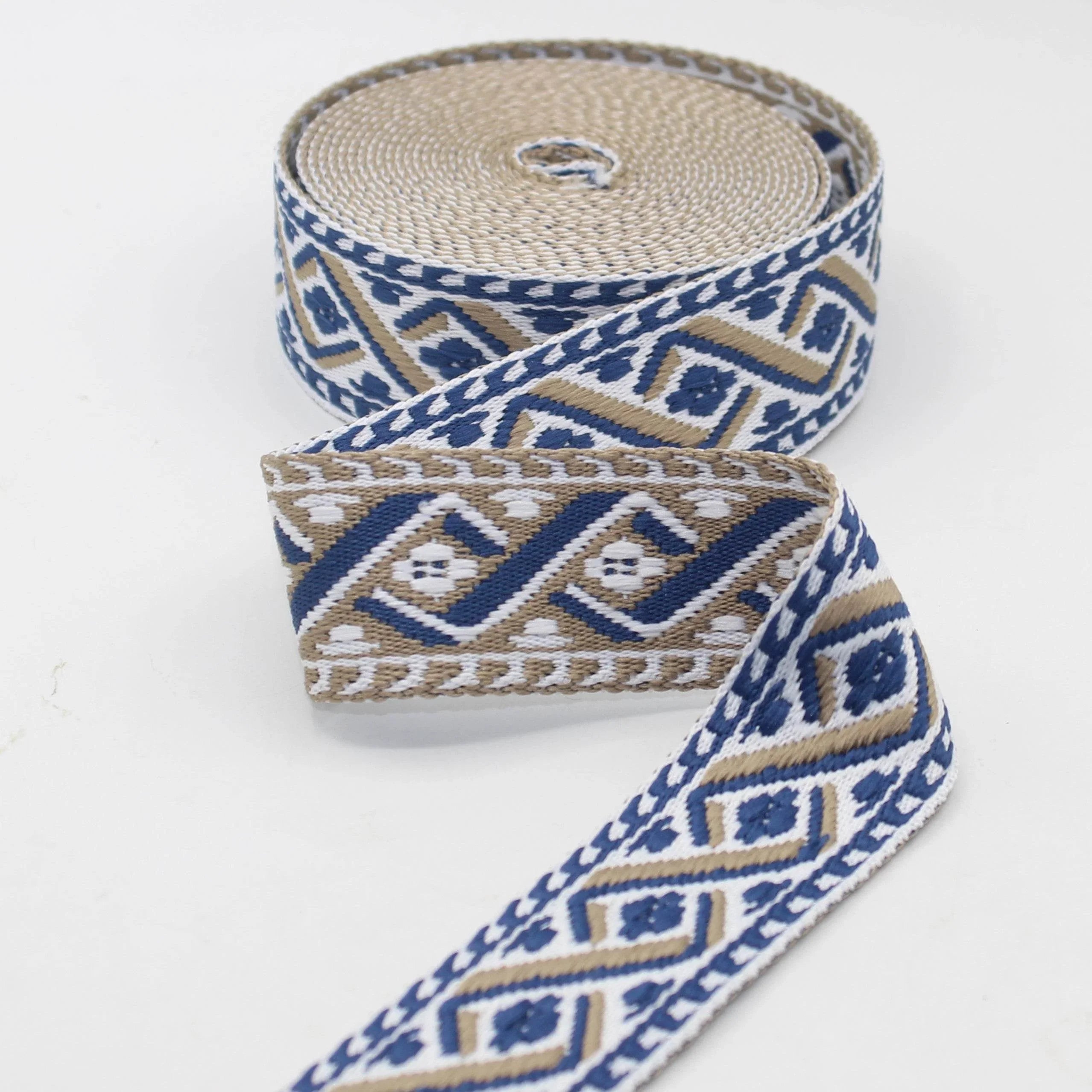 5 meters Ethnic 3D Zig Zags 38mm Webbing #RUB3567 - ACCESSOIRES LEDUC BV