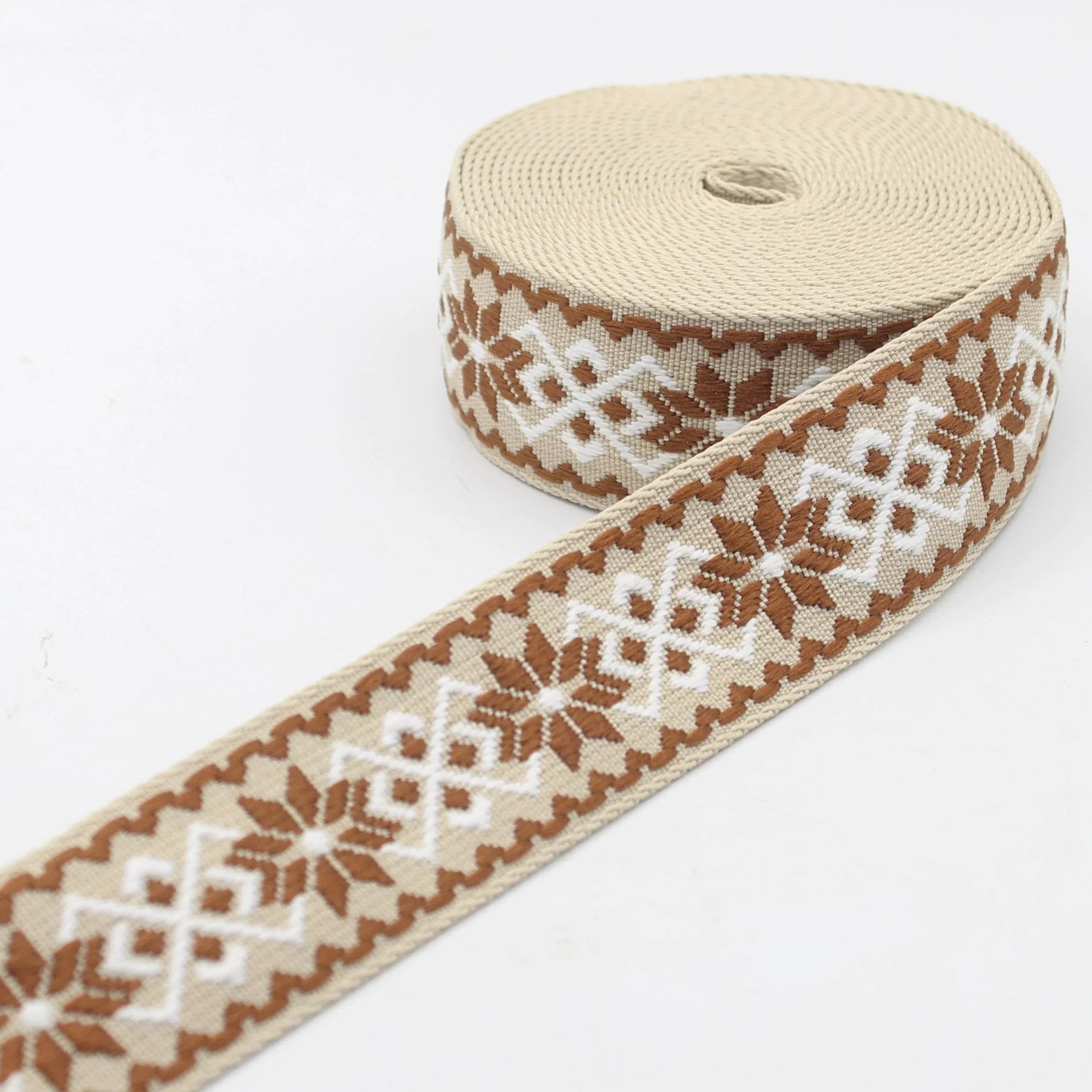 5 meters Ethnic Floral 38mm Webbing #RUB3568 - ACCESSOIRES LEDUC BV