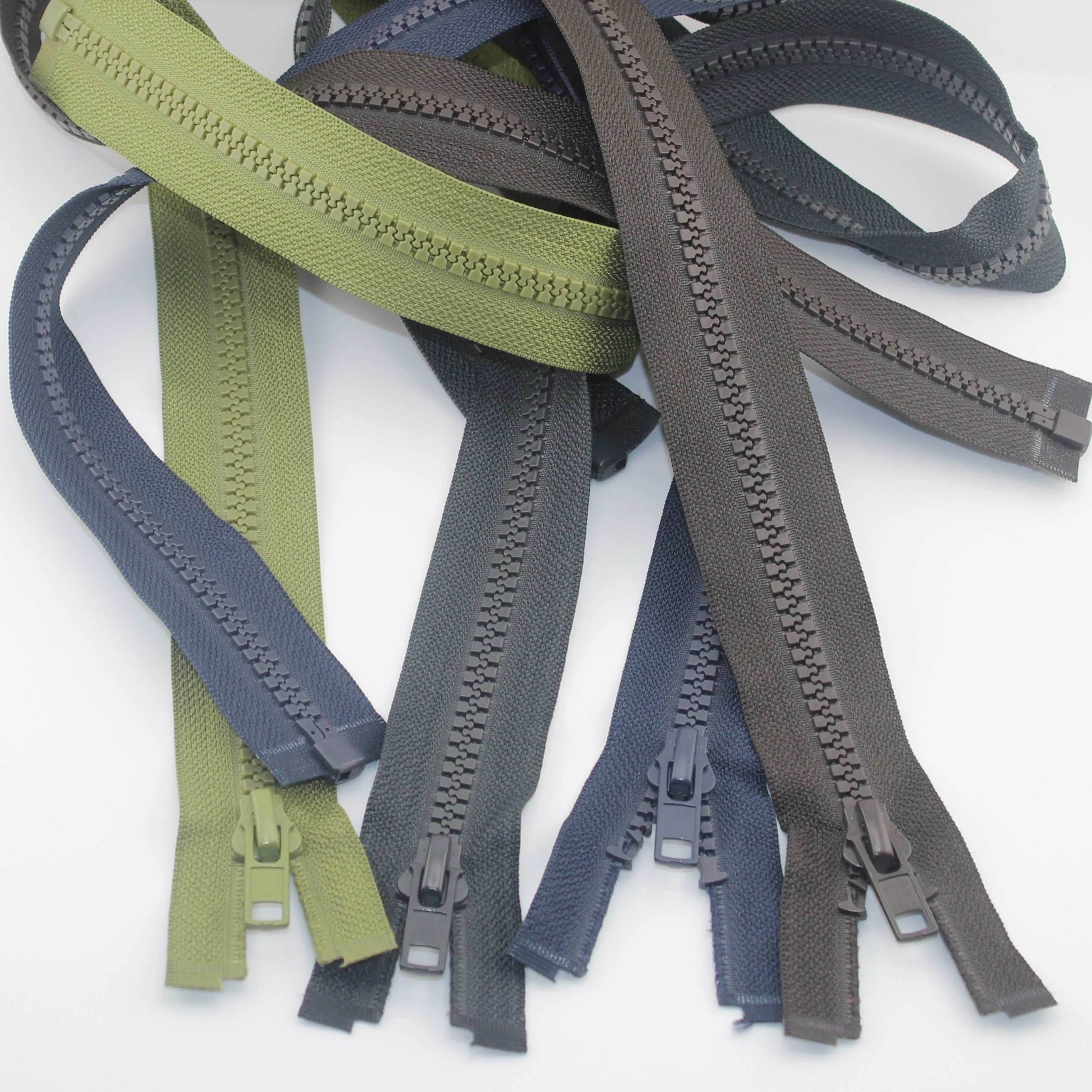 Set of 3, 80cm Long Jacket Zippers, with 7.5mm wide Teeth, Open End - ACCESSOIRES LEDUC BV