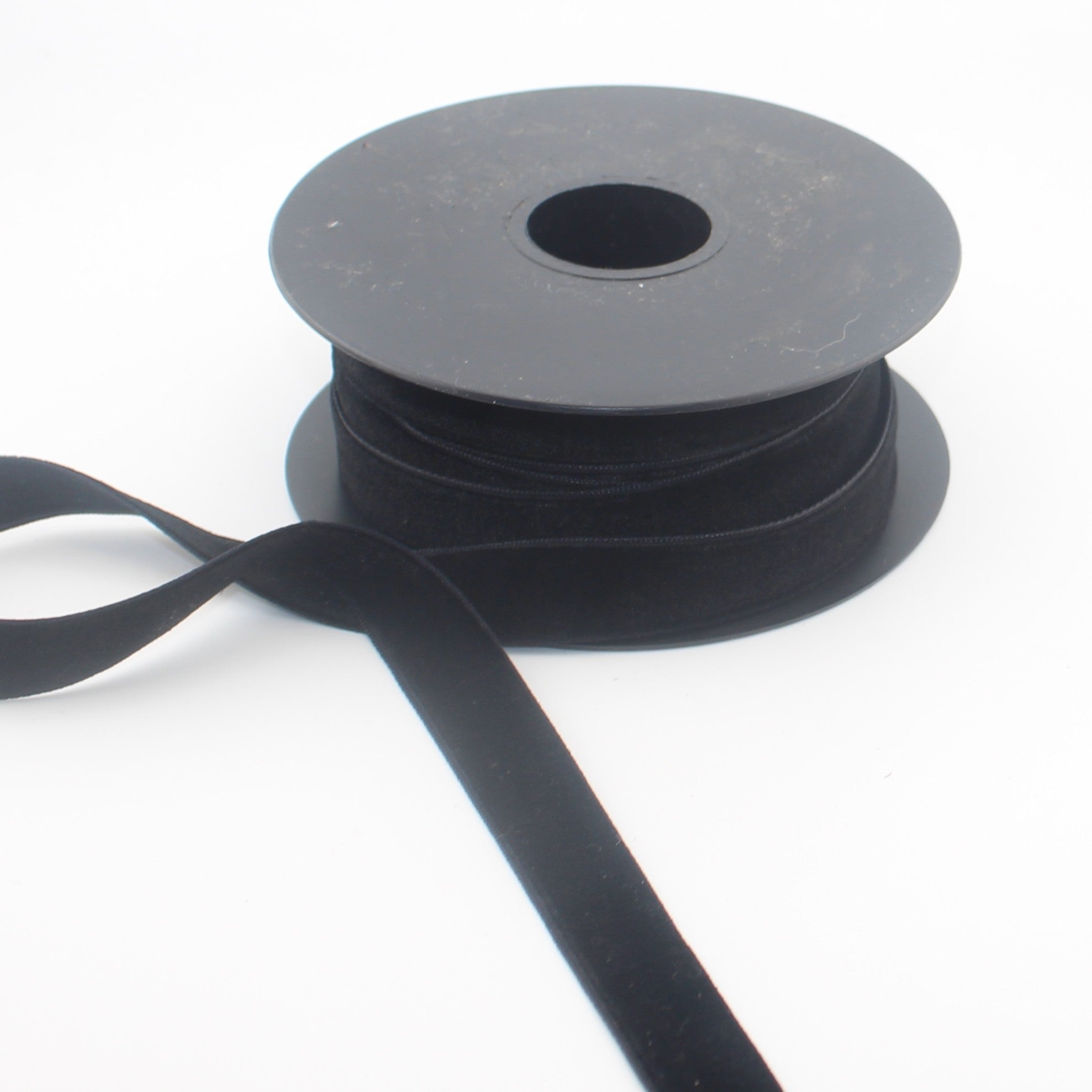 10 Meters Velvet Ribbon, size 10, 15, 20,25,32 or 50mm - 100% Polyester, High Quality #VEL1510