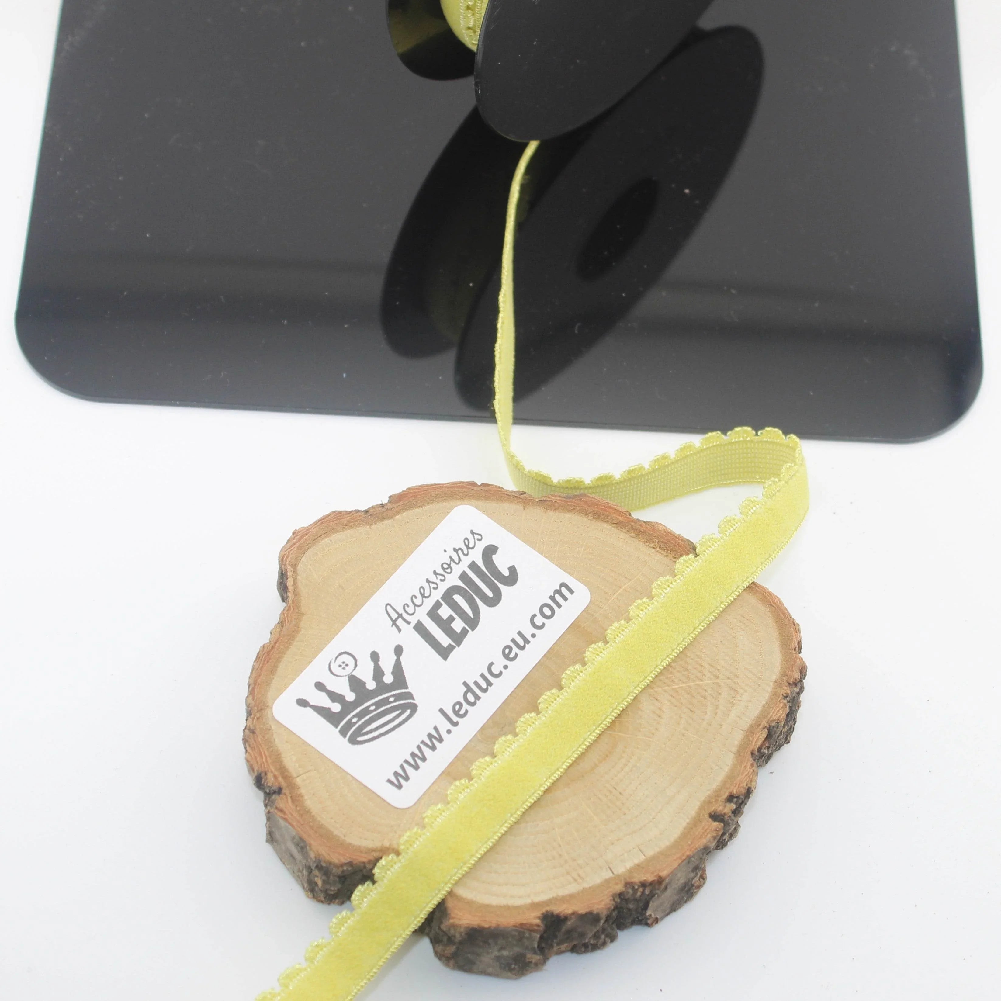 Soft 12mm Lingerie Elastic 10 meters with a Wave Edge on one side - ACCESSOIRES LEDUC BV