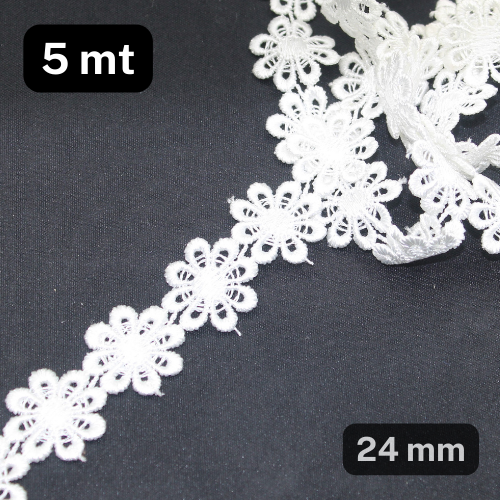 5 meters White Floral Lace (24mm)