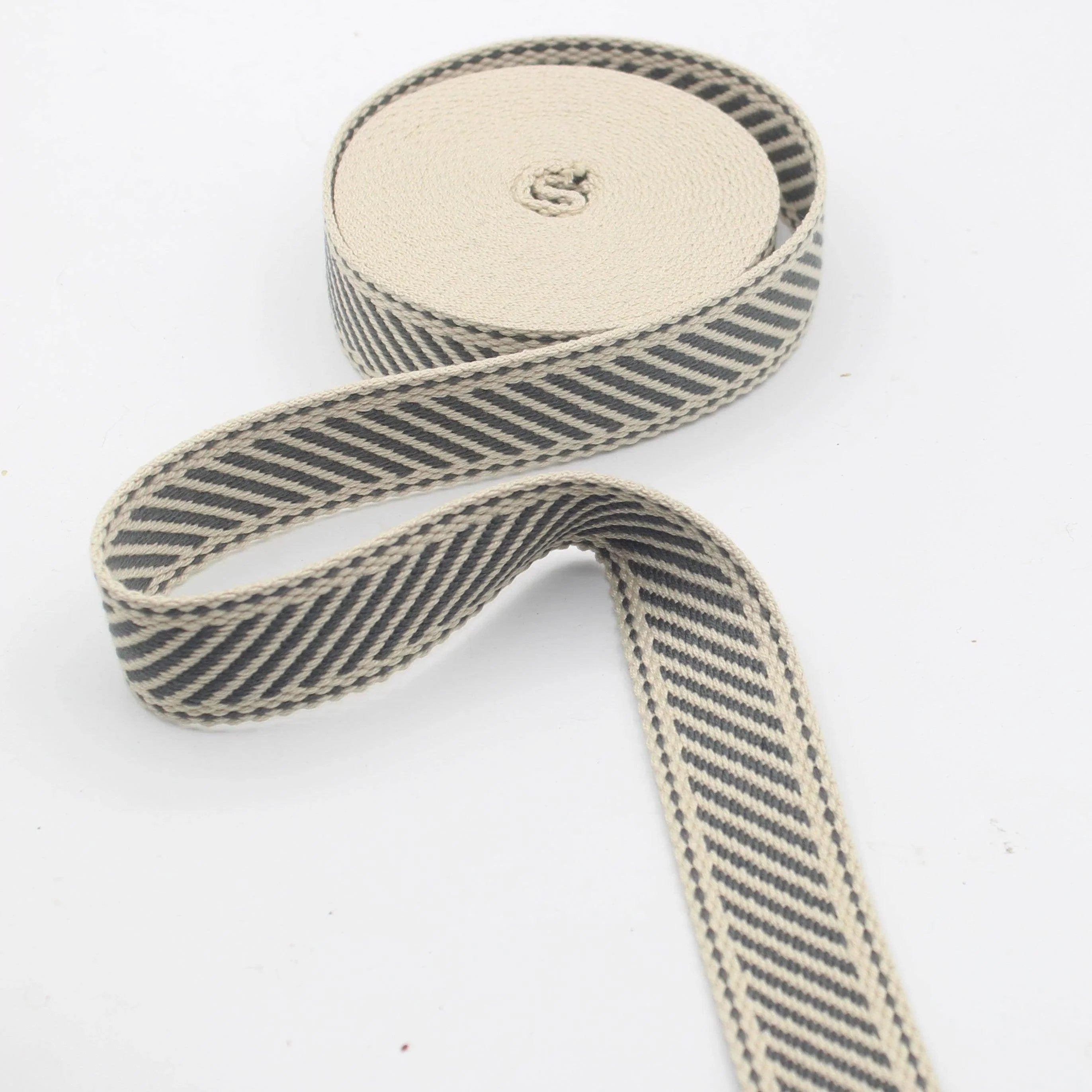 30mm Diagonal Design Webbing 5/10/45mt #RUB3552 - ACCESSOIRES LEDUC BV