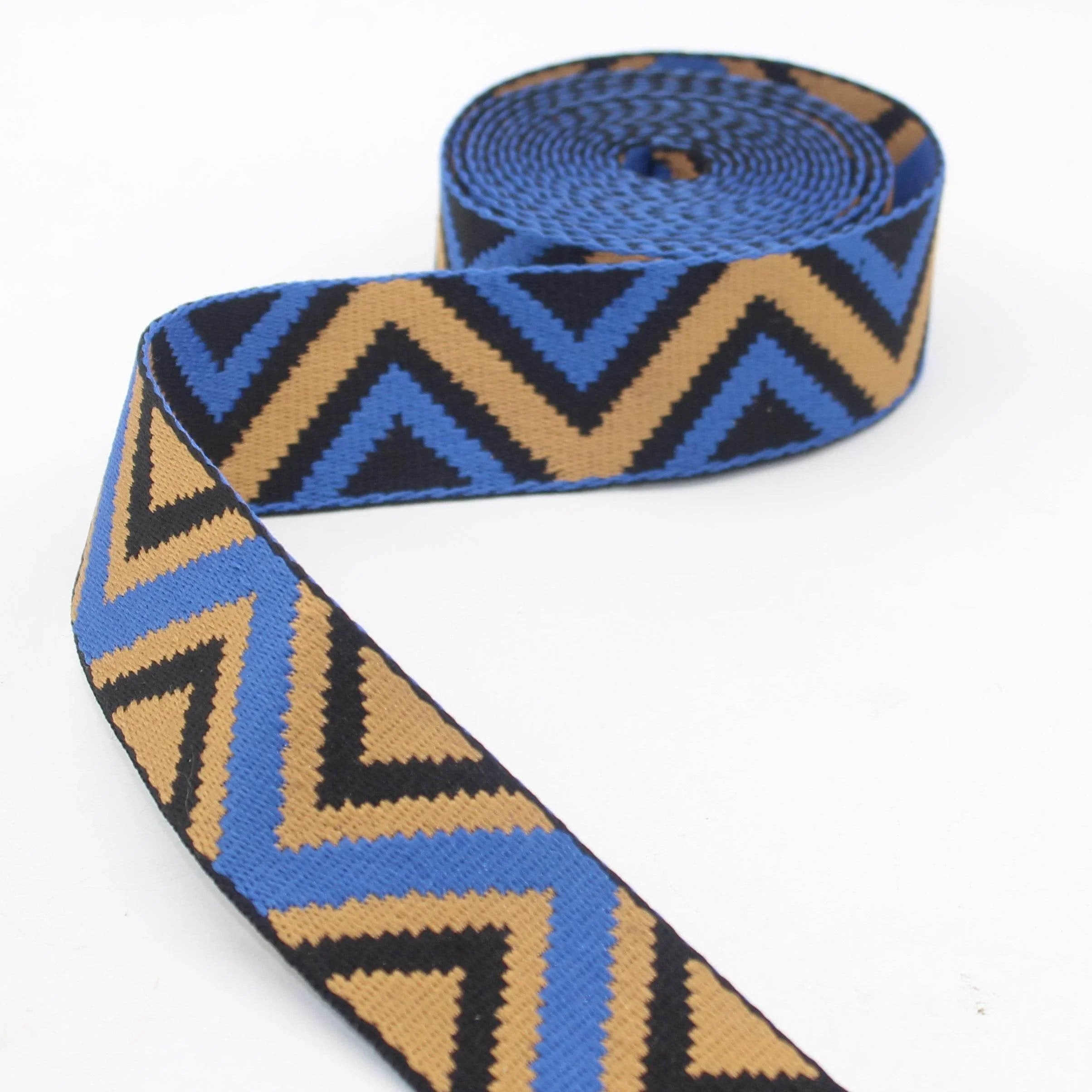 5 meters Ethnic Big Zig Zag Webbing 40mm #RUB3574 - ACCESSOIRES LEDUC BV