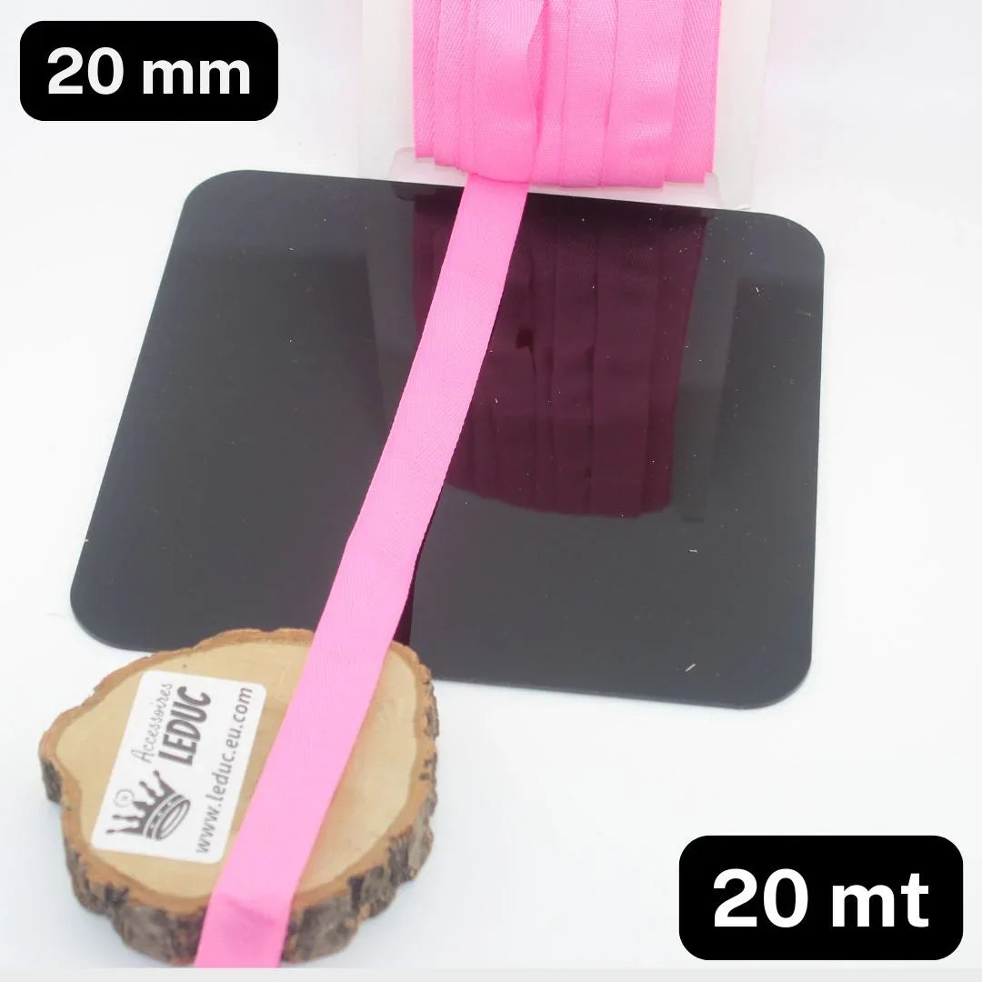 20 meters 20 or 25mm Wide 100% Cotton Herringbone tape (21 colours to chose from!) - ACCESSOIRES LEDUC BV