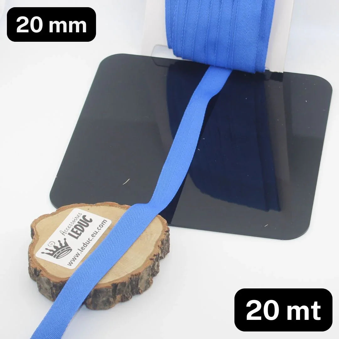 20 meters 20 or 25mm Wide 100% Cotton Herringbone tape (21 colours to chose from!) - ACCESSOIRES LEDUC BV