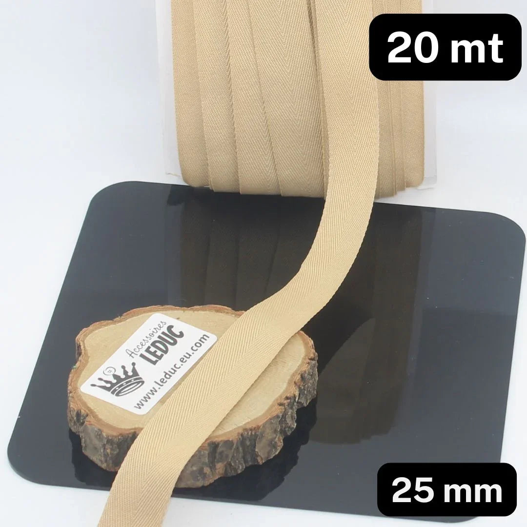 20 meters 20 or 25mm Wide 100% Cotton Herringbone tape (21 colours to chose from!) - ACCESSOIRES LEDUC BV