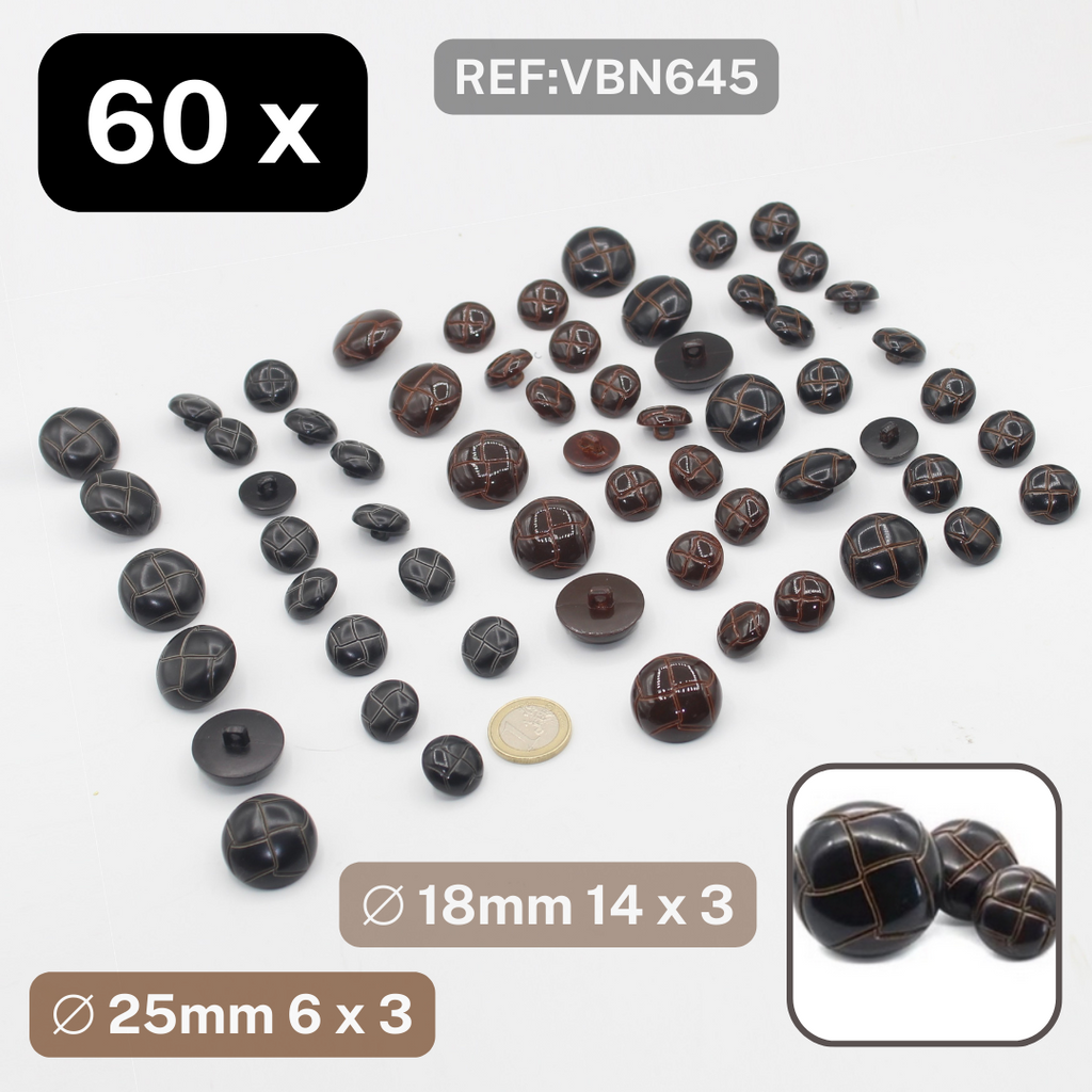 Zak met 60 schachtknopen met imitatieleereffect in 3 verschillende kleuren, maat 25 mm elk 6 stuks, maat 18 mm elk 14 stuks #VBN645