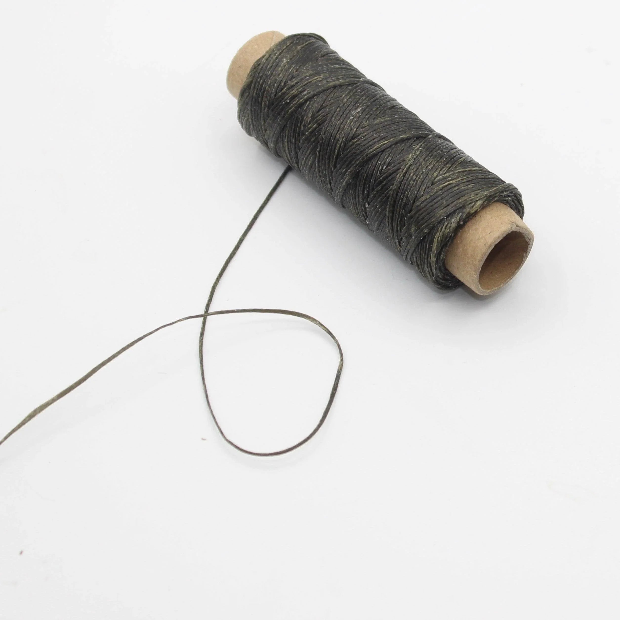 45 Meters Waxed Thread for Leather - ACCESSOIRES LEDUC BV