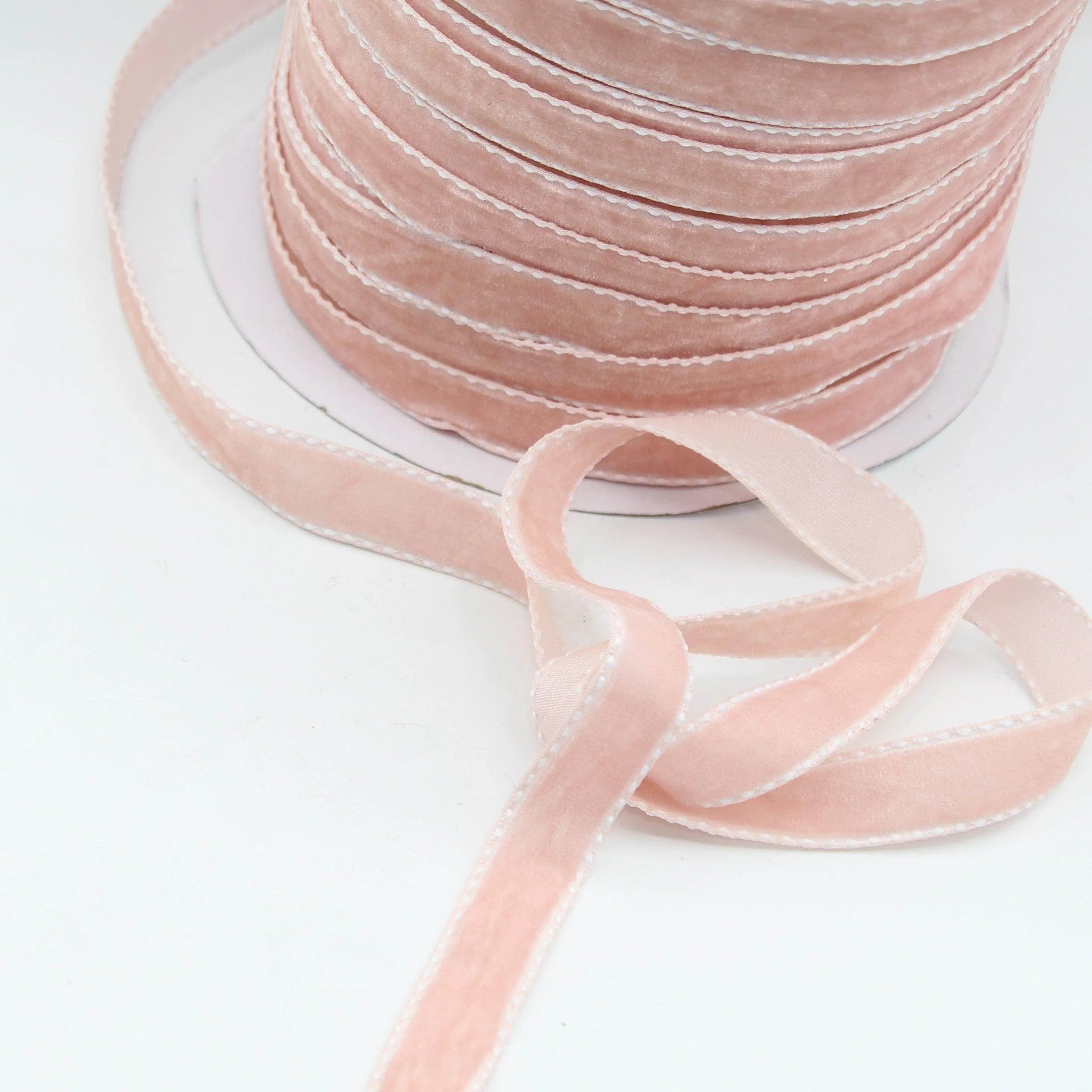 5 meters Stitched Velvet Ribbon 9 / 15 / 20mm #VEL1501 - ACCESSOIRES LEDUC BV