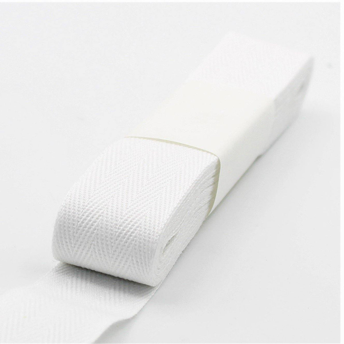 5 Meters Herringbone Tape 100% Cotton White Black or Ecru - ACCESSOIRES LEDUC