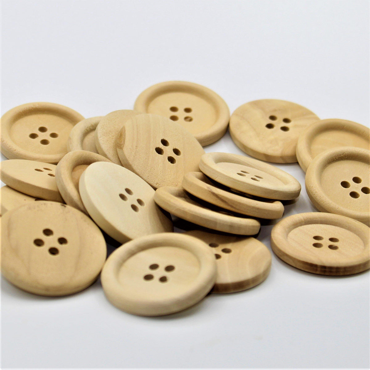 4 Holes Wooden Buttons #KB43000 - ACCESSOIRES LEDUC BV