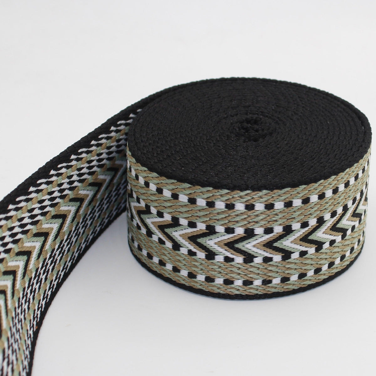 5 meters Colored Webbing with Arrows 50mm #RUB3517 - ACCESSOIRES LEDUC BV