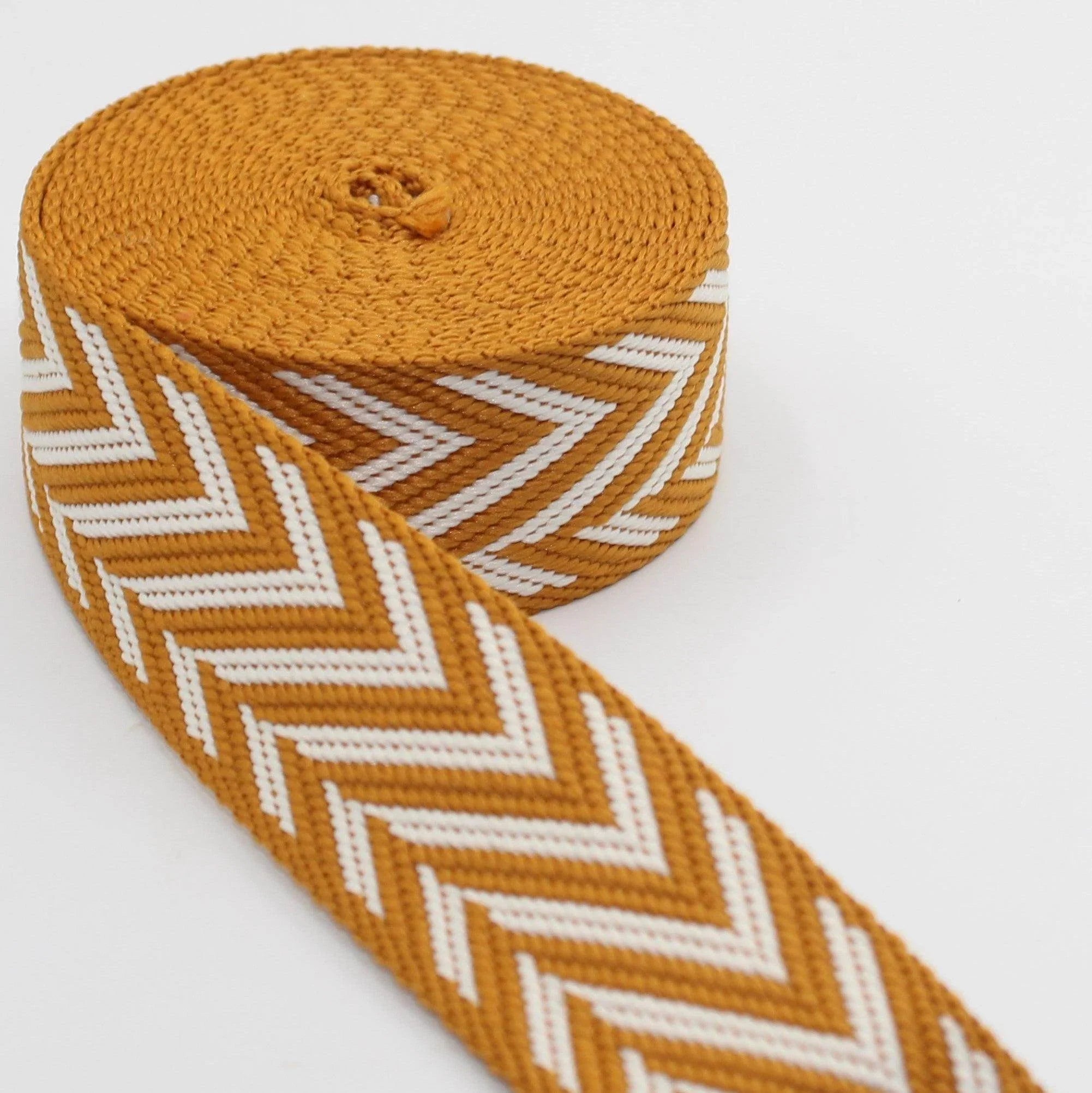 5 meters Webbing with Lines and Arrows 38mm #RUB3506 - ACCESSOIRES LEDUC BV