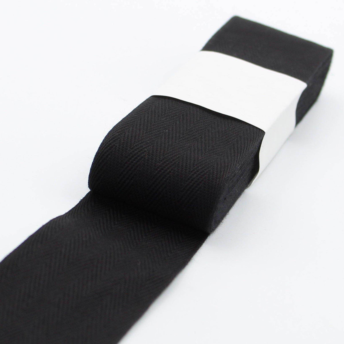 5 Meters Herringbone Tape 100% Cotton White Black or Ecru - ACCESSOIRES LEDUC BV