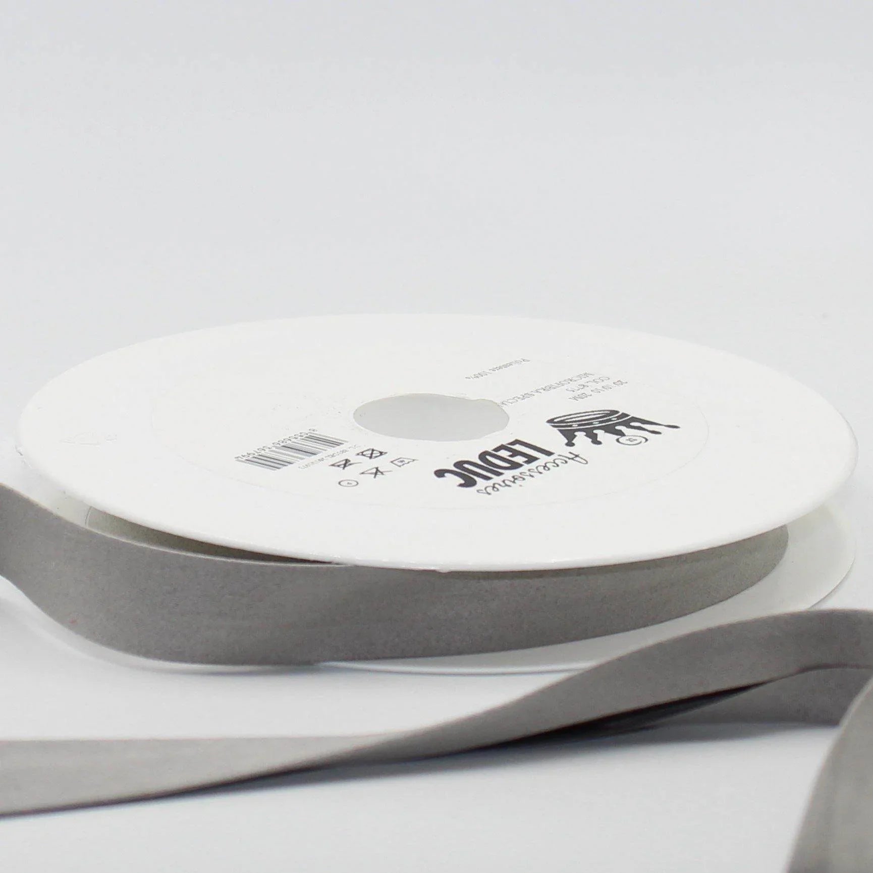 20 meters Folded Suede Bias Binding 20mm (20mm+10mm+10mm) - ACCESSOIRES LEDUC BV