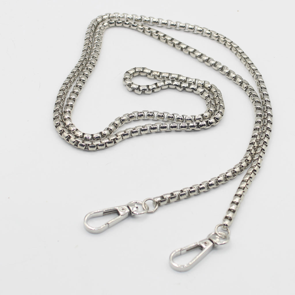 120cm long Chain with Lobsters (5mm rings) #CHAIN535