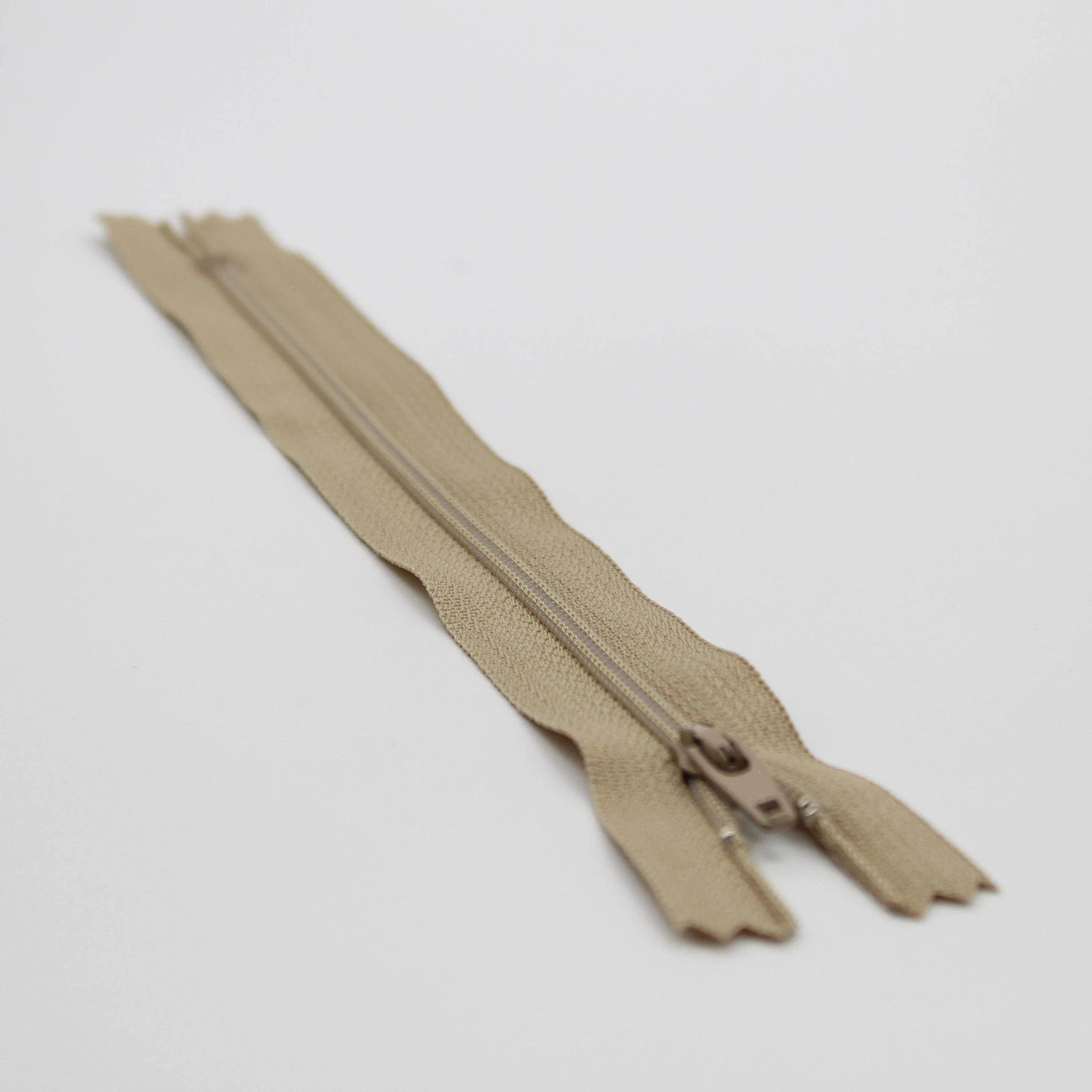 YKK - 18cm Nylon Zipper Size 3 - ACCESSOIRES LEDUC BV