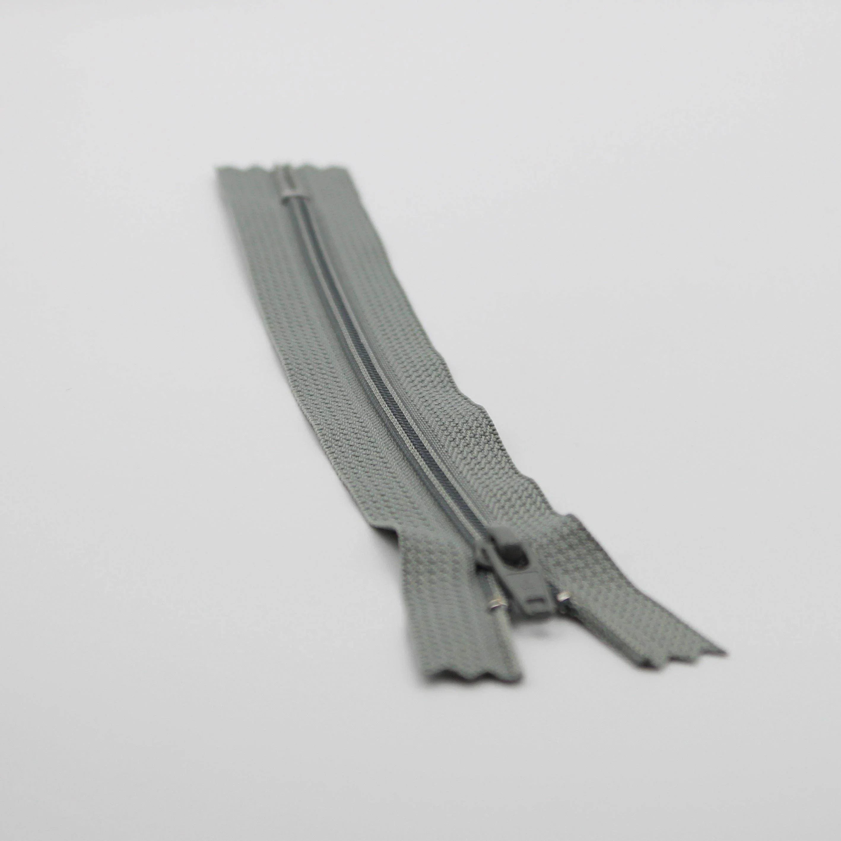 YKK - 20cm Nylon Zipper Size 4.5 for Trousers **Extra Strong** - ACCESSOIRES LEDUC BV