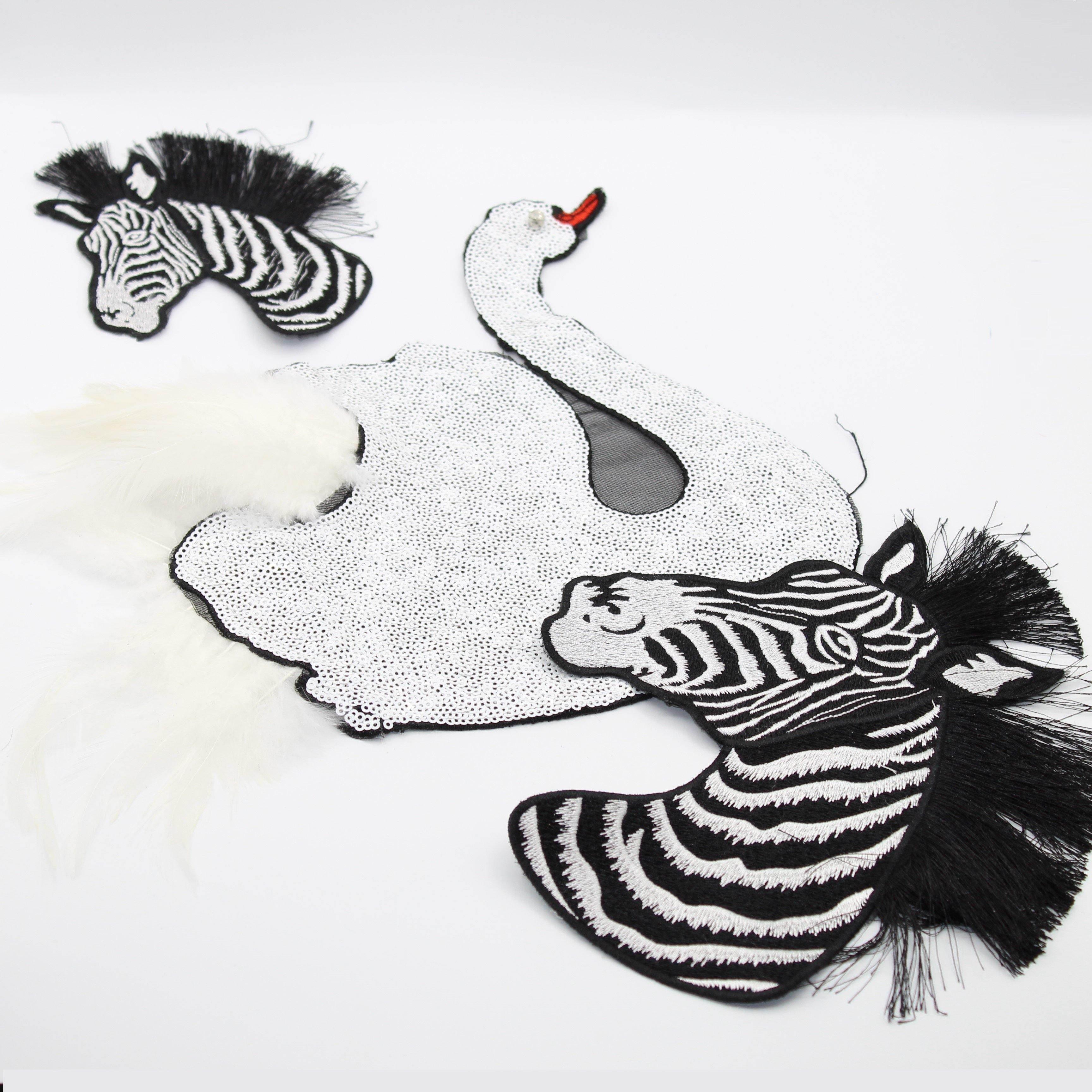 Sets of Iron-on and / or Sew-on Patches - ACCESSOIRES LEDUC BV