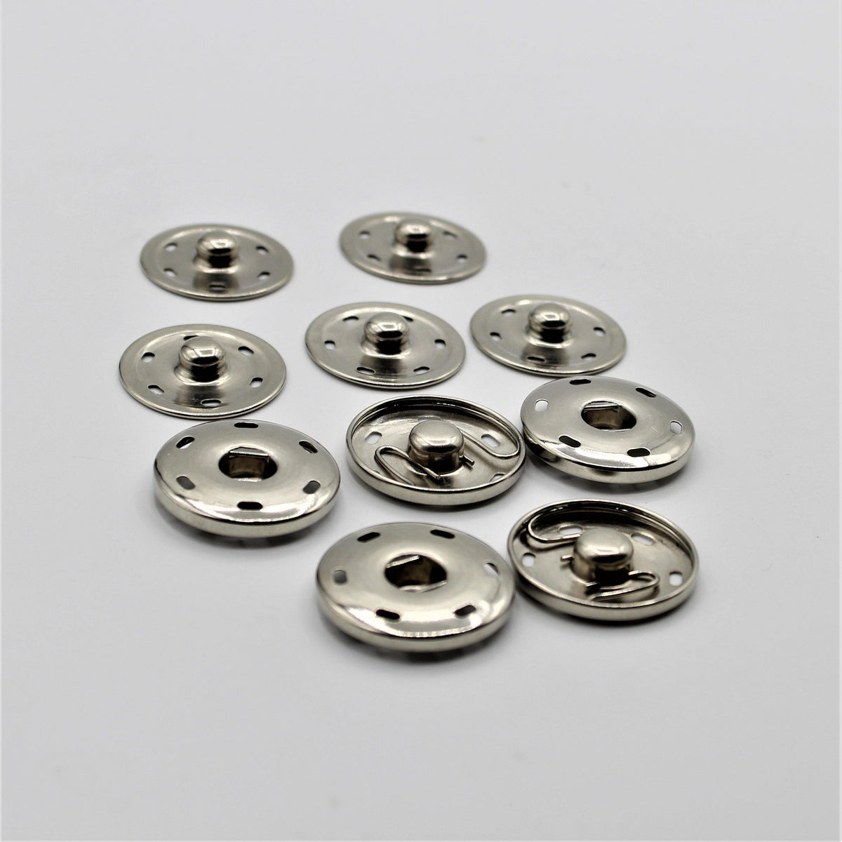 Snap Fasteners Buttons in Metal Silver or Black (Sew on) - ACCESSOIRES LEDUC BV