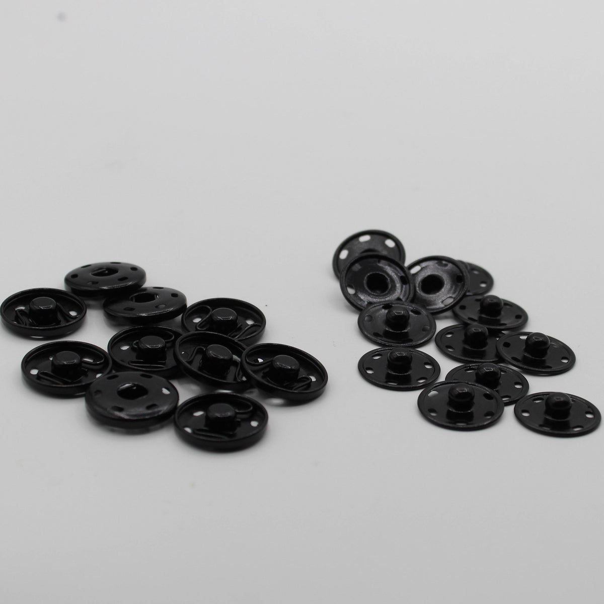 Snap Fasteners Buttons in Metal Silver or Black (Sew on) - ACCESSOIRES LEDUC BV