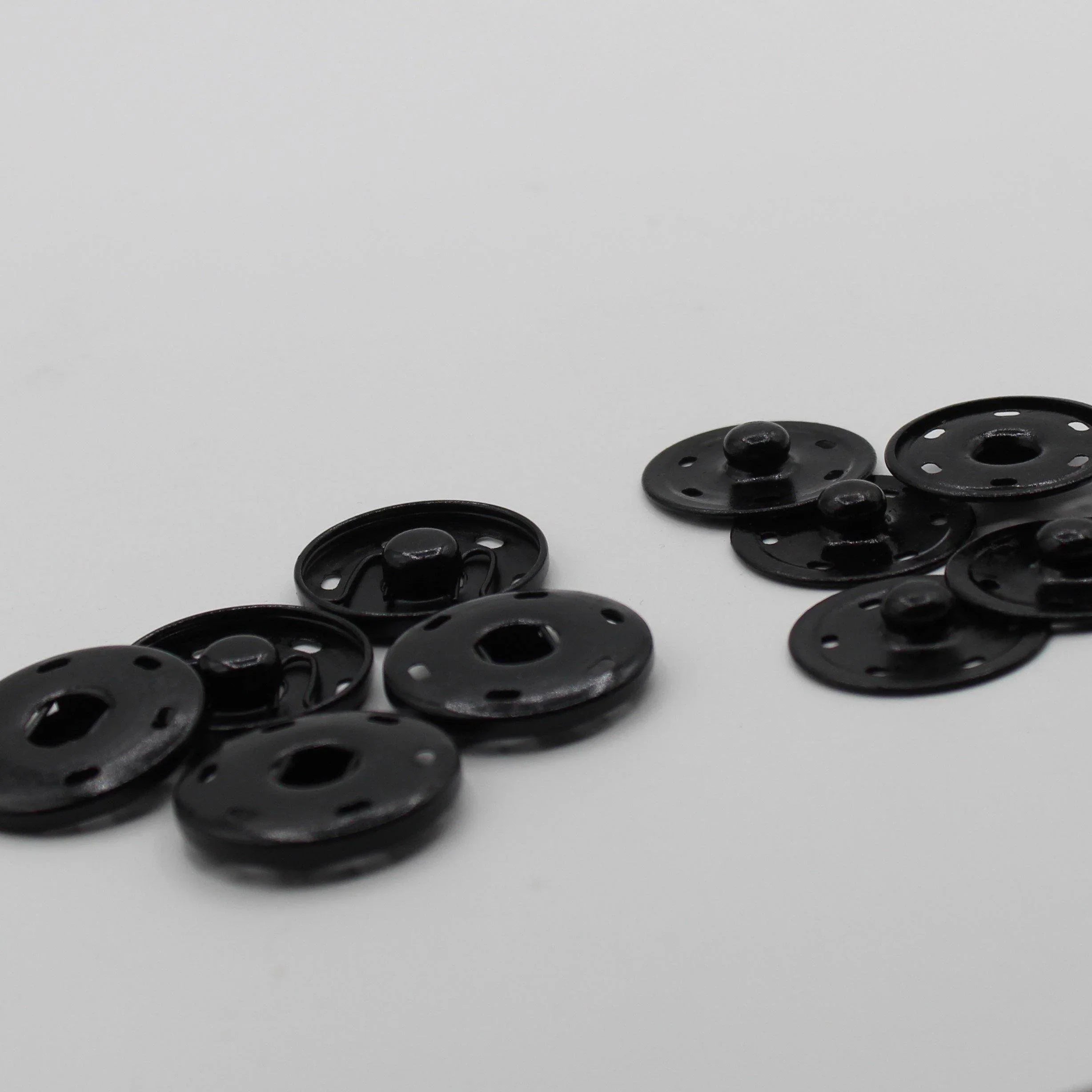 Snap Fasteners Buttons in Metal Silver or Black (Sew on) - ACCESSOIRES LEDUC BV