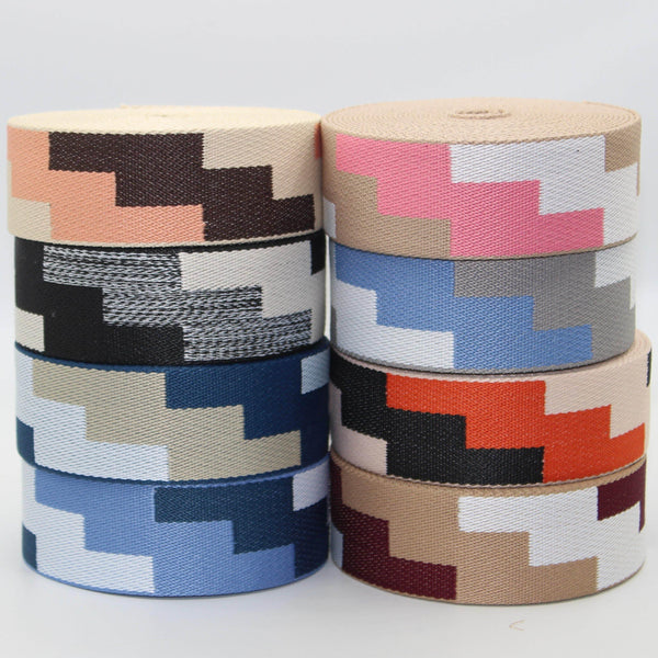 5 Meters 38mm Geometric Webbing #RUB1932 - ACCESSOIRES LEDUC BV