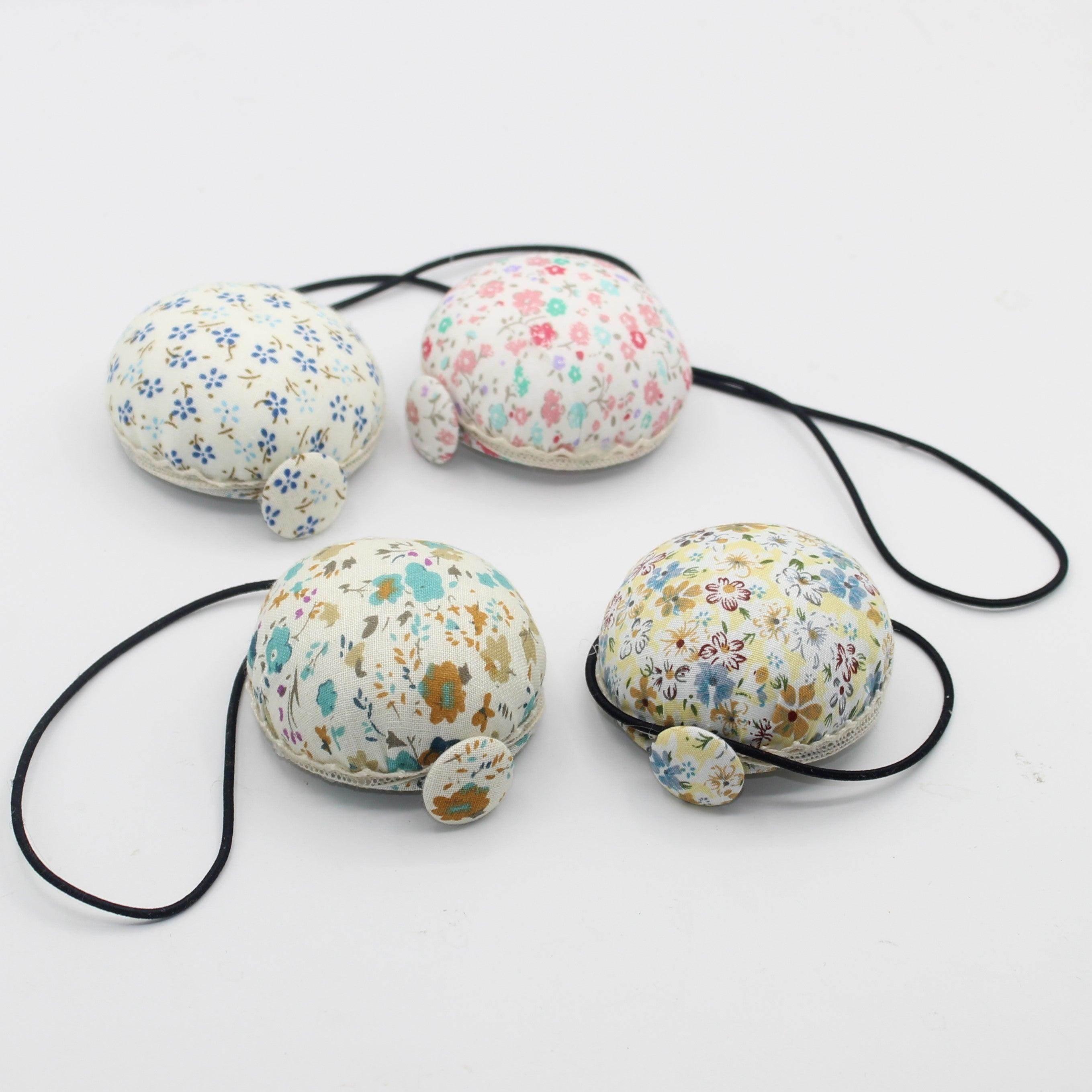 Wrist Pin Cushion Floral Vintage - ACCESSOIRES LEDUC BV