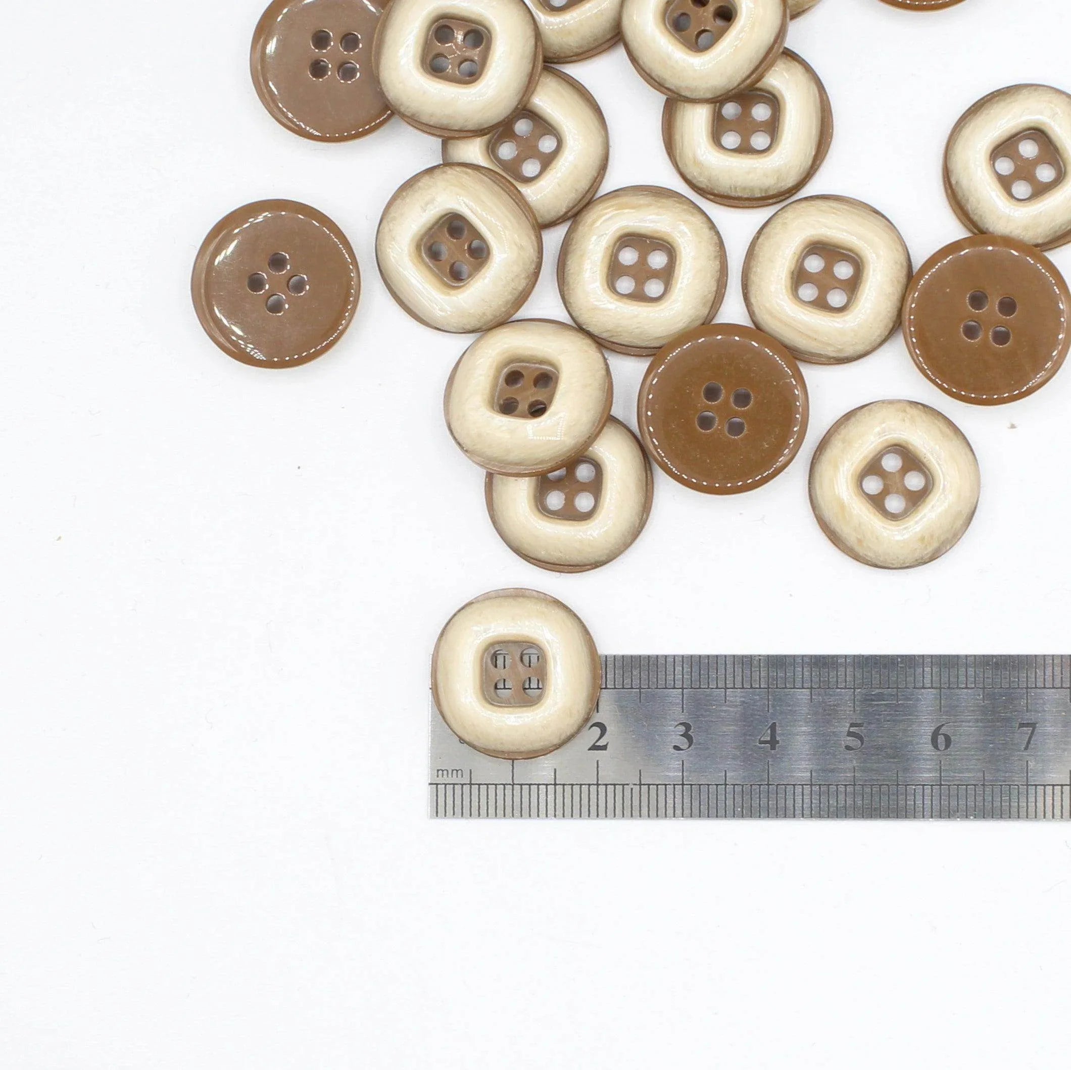 Polyester Mammoth Teeth Button 4 holes #KP44006 - ACCESSOIRES LEDUC BV