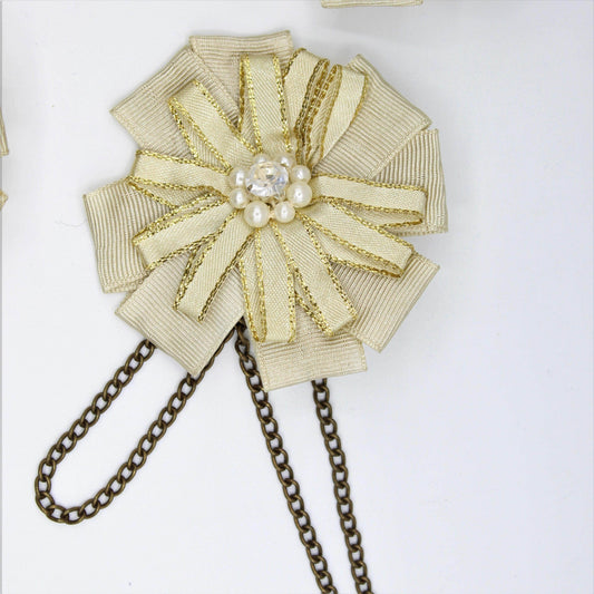 60 mm Brooches Double Flowers with Gold Edges and Safety Pin with Double chain - ACCESSOIRES LEDUC BV