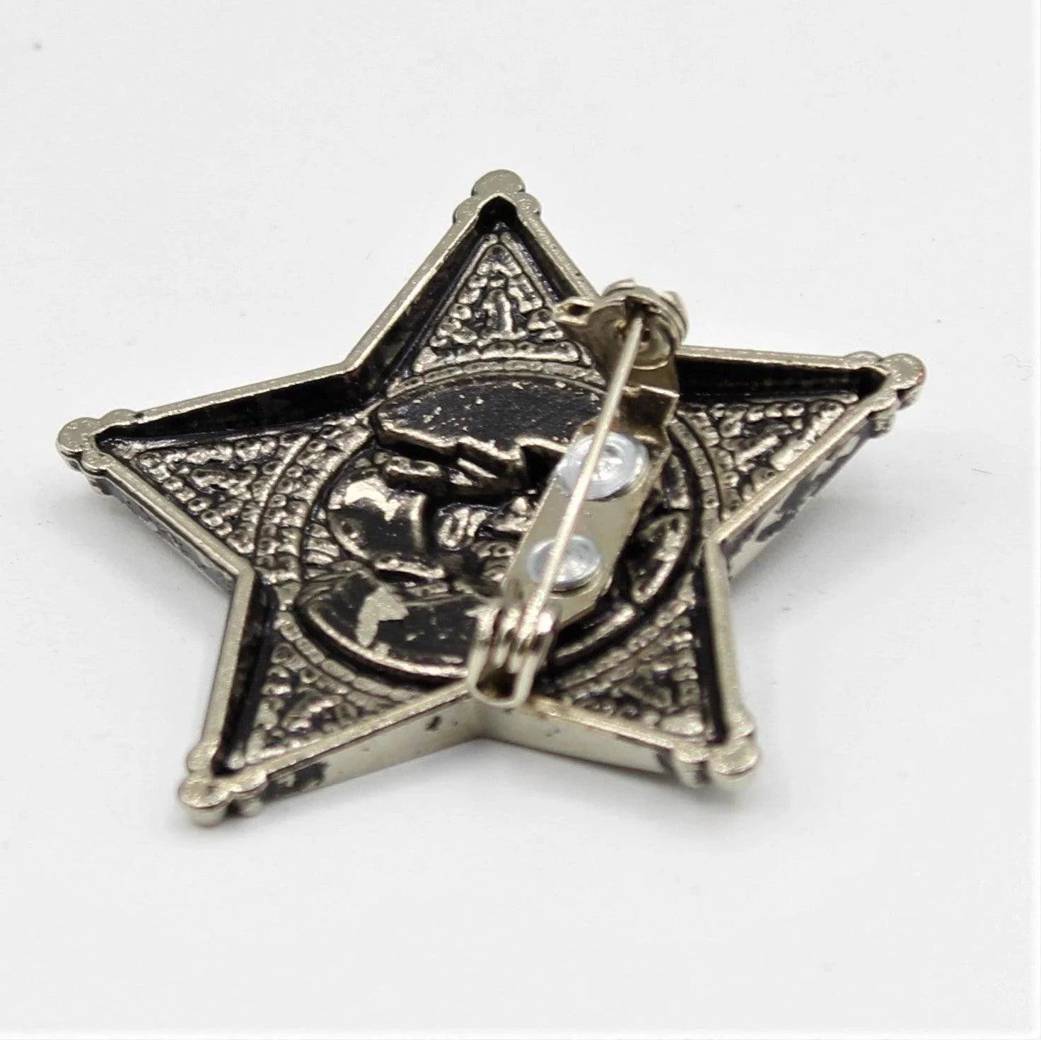 Statue of liberty pattern star shaped button old silver metal- 40 mm - ACCESSOIRES LEDUC BV