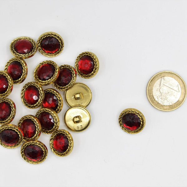 15 and 23 mm Red Jewel Core Button with Gold Circle - ACCESSOIRES LEDUC BV