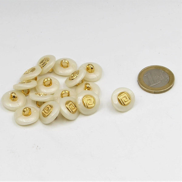 White Shank Button with Gold 15, 18mm - ACCESSOIRES LEDUC BV