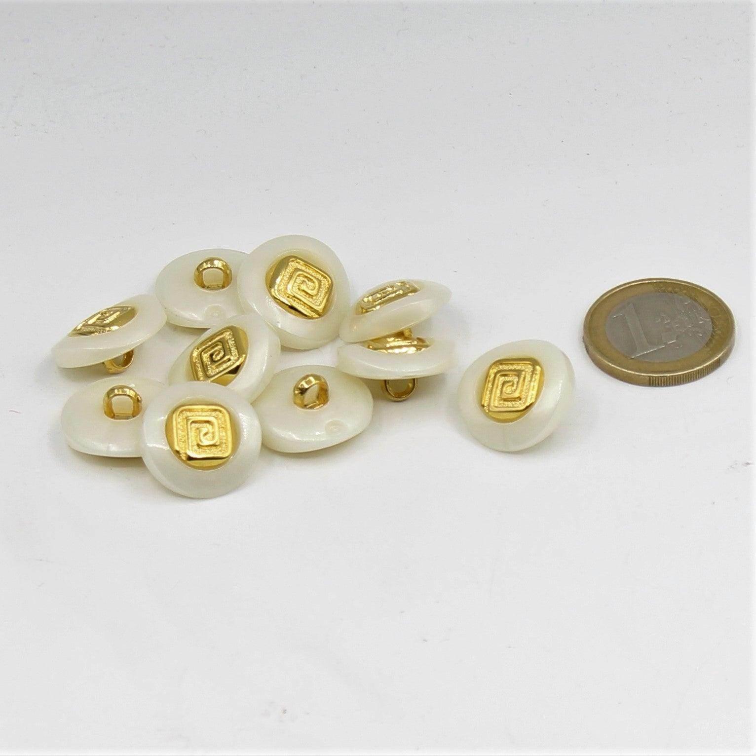 White Shank Button with Gold 15, 18mm - ACCESSOIRES LEDUC BV
