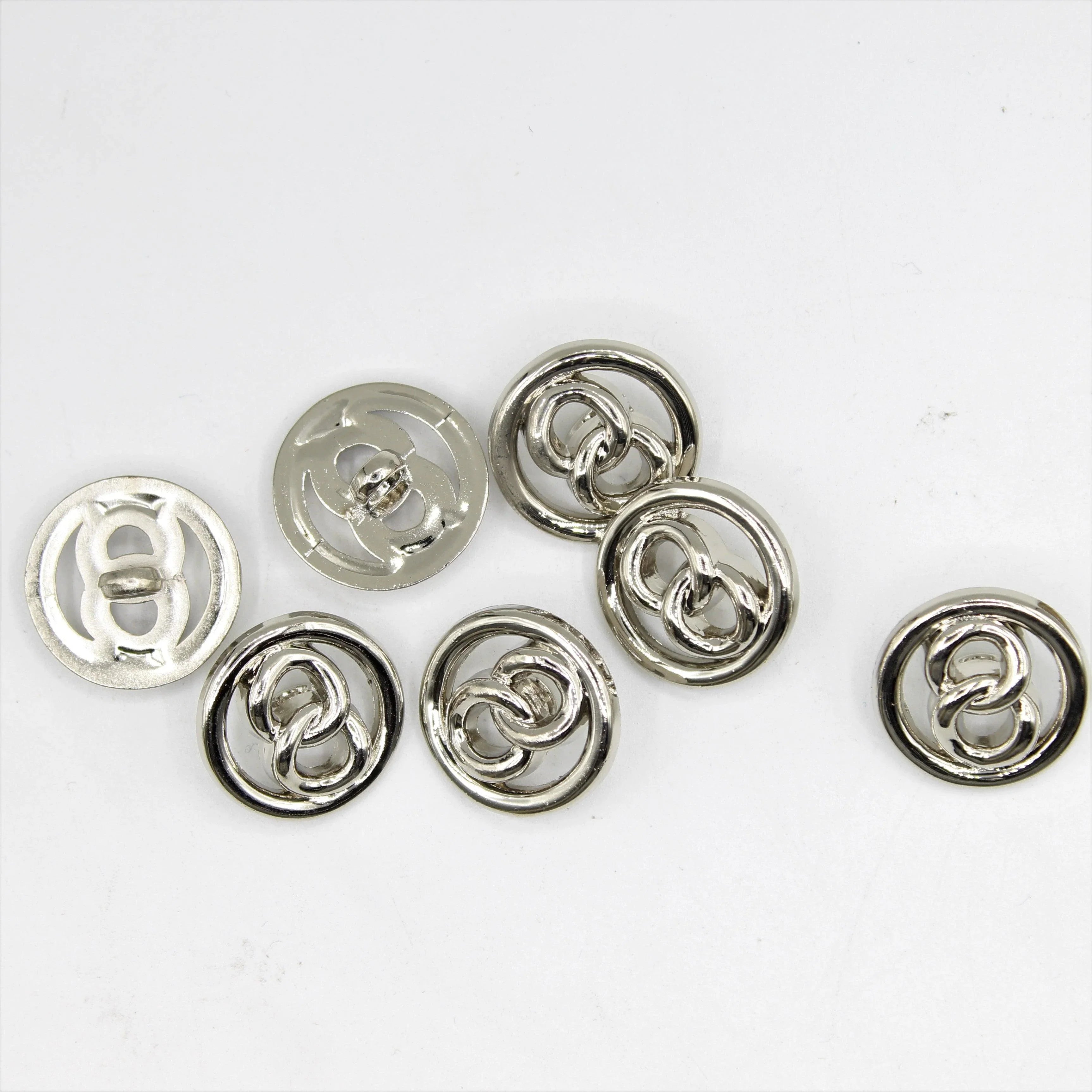 12mm Silver Shank Button with figure "8" - ACCESSOIRES LEDUC