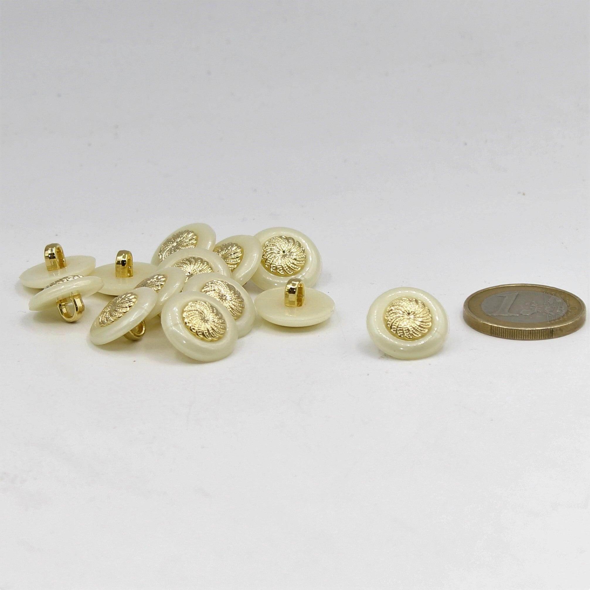 White Shank Button with Gold Spiral 15, 21mm - ACCESSOIRES LEDUC BV
