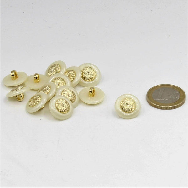 White Shank Button with Gold Spiral 15, 21mm - ACCESSOIRES LEDUC BV