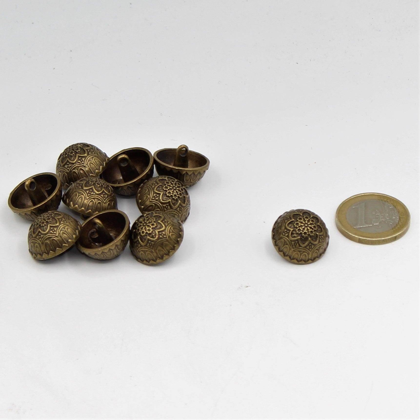 Vintage Metal Zamac Shank Button with Flower Pattern 15,18,20 and 23mm - ACCESSOIRES LEDUC BV