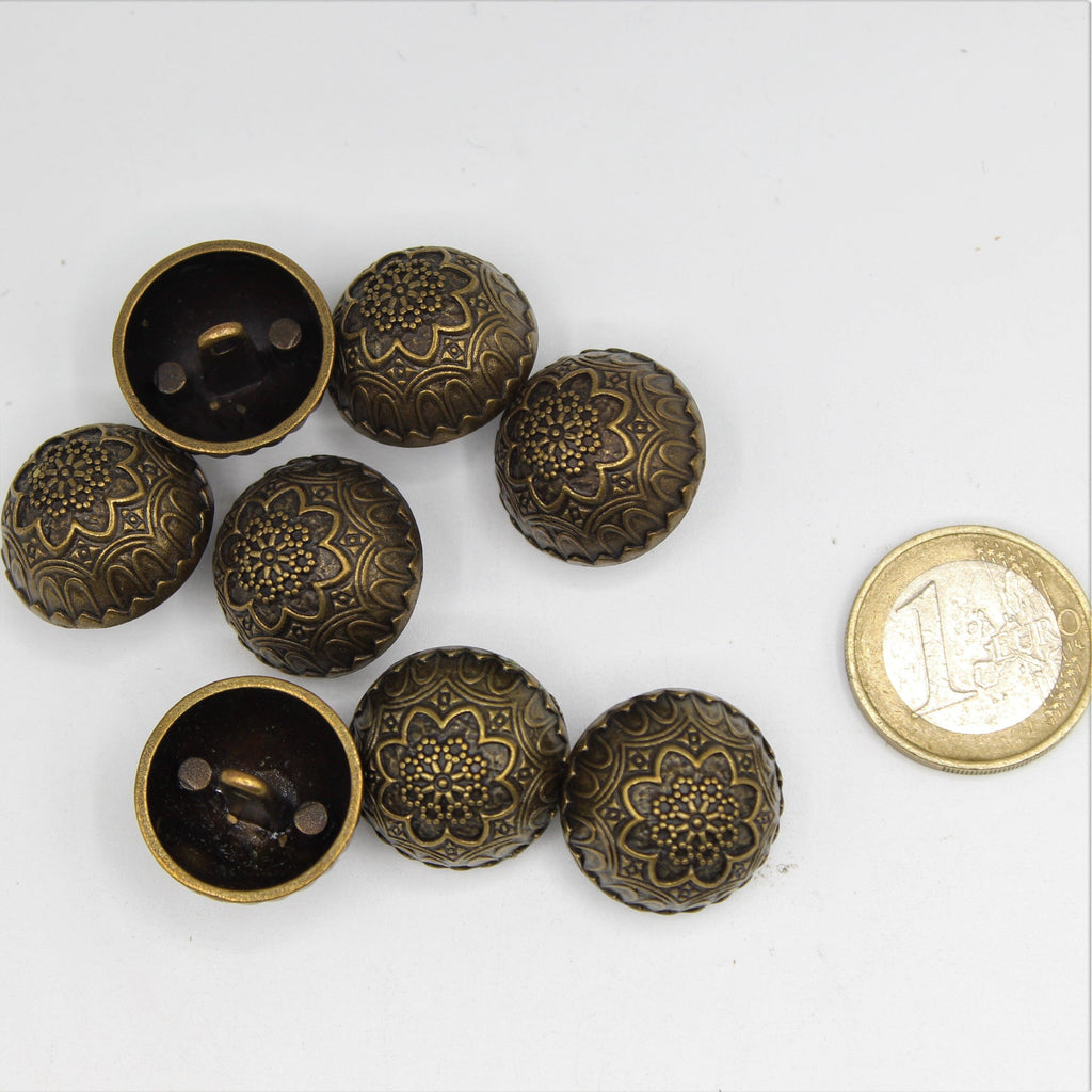 Vintage Metallic Button with Patterns 6,9,11 and 13mm - ACCESSOIRES LEDUC