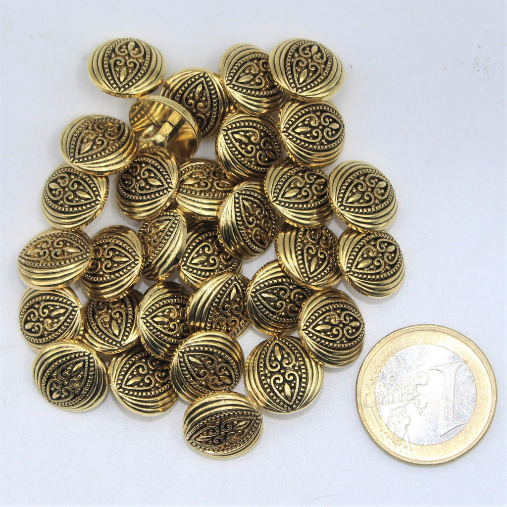 Gold Metal Shank Button with Spade Pattern #KMQ4002 - ACCESSOIRES LEDUC
