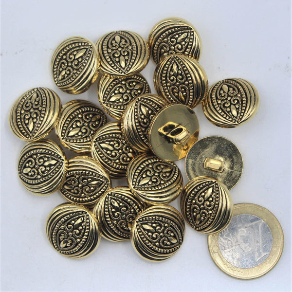 Gold Metal Shank Button with Spade Pattern #KMQ4002 - ACCESSOIRES LEDUC BV