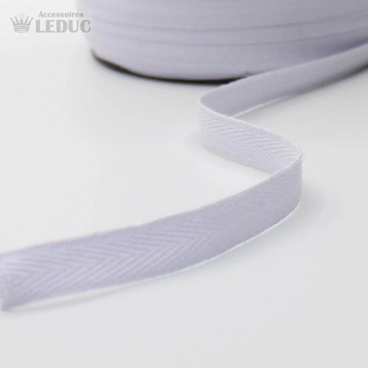 WHITE COTTON HERRINGBONE 15mm 120Meters - ACCESSOIRES LEDUC BV