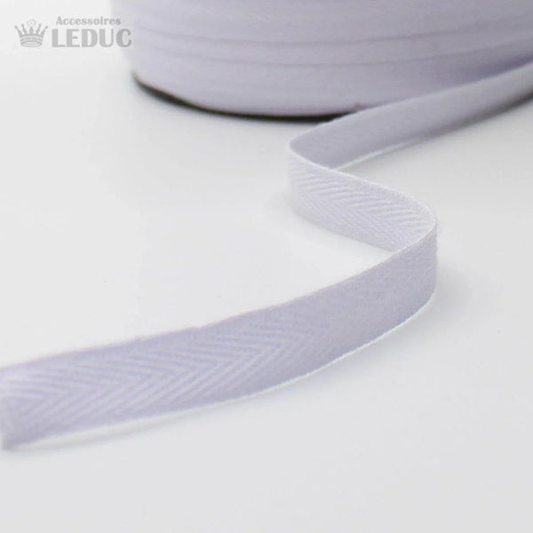 WHITE COTTON HERRINGBONE 15mm 120Meters - ACCESSOIRES LEDUC BV