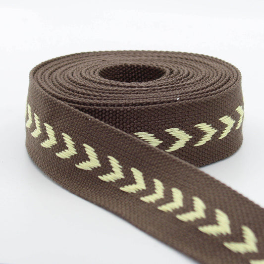 5 meters Cotton Webbing with Arrows 38mm #RUB1938 - ACCESSOIRES LEDUC BV