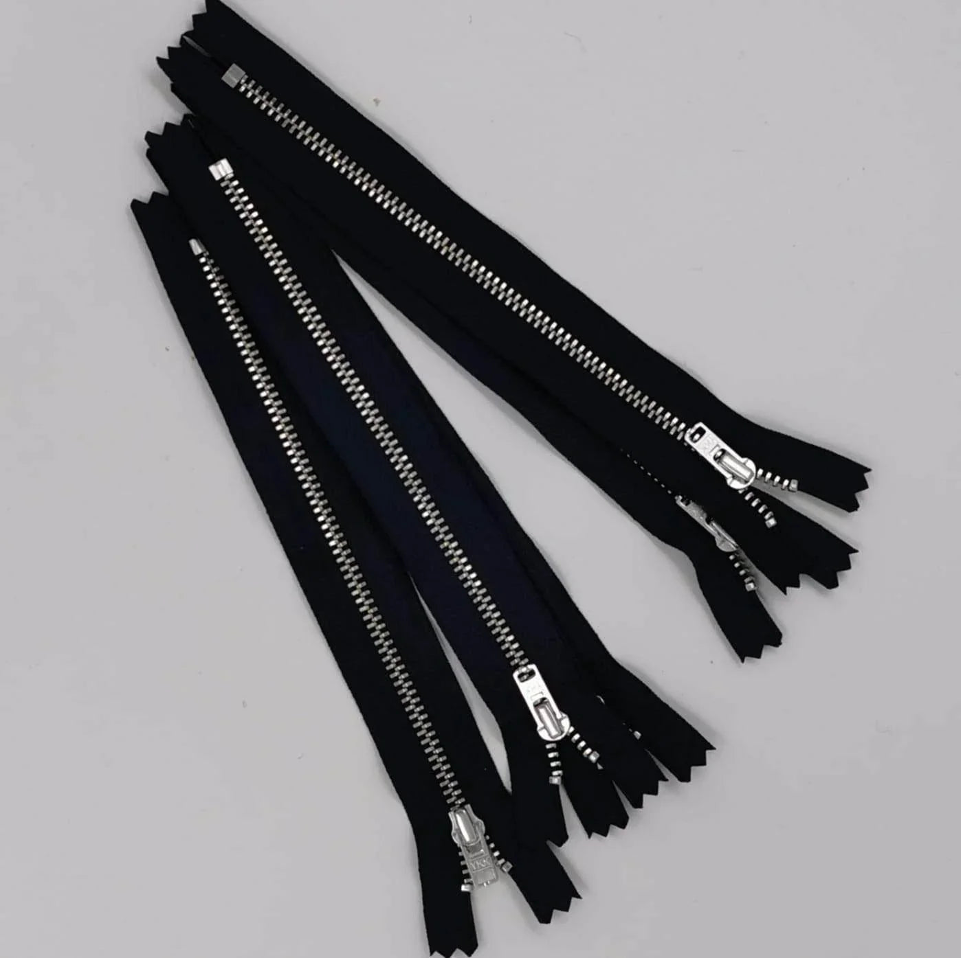 YKK - 18cm Trouser Metal Zipper - Super Strong - ACCESSOIRES LEDUC BV