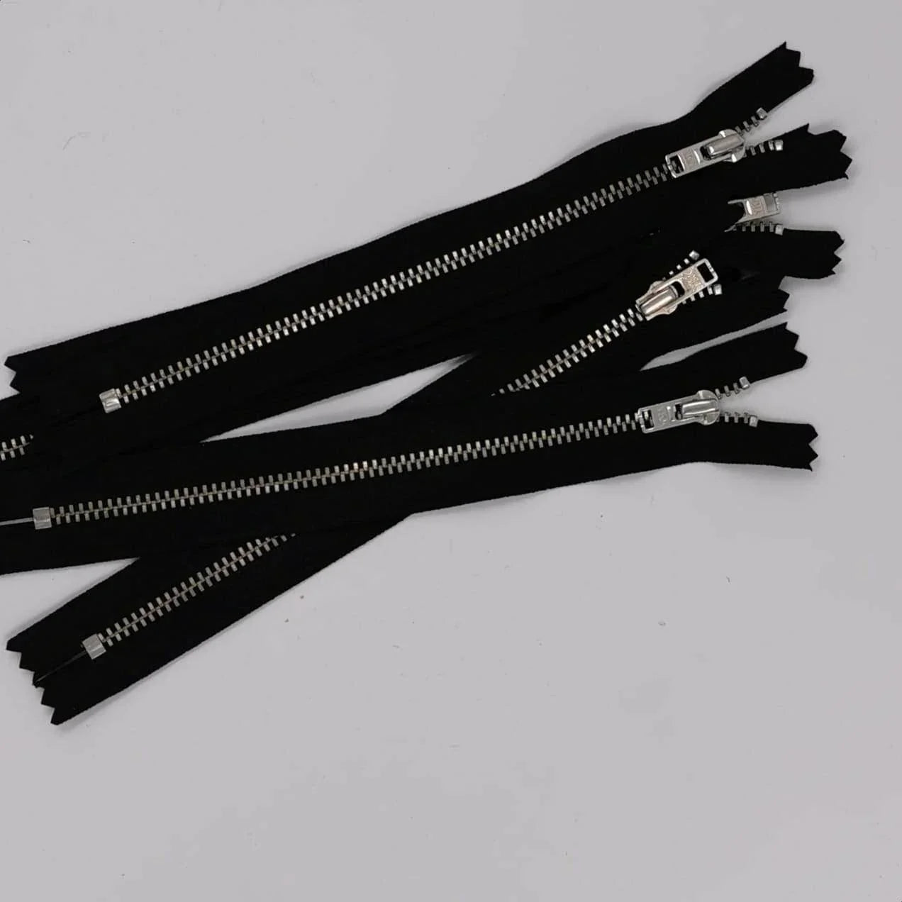 YKK - 18cm Trouser Metal Zipper - Super Strong - ACCESSOIRES LEDUC BV