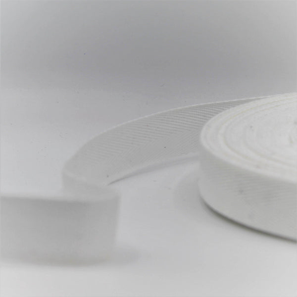 45 meters 20mm Coloured Cotton Herringbone - ACCESSOIRES LEDUC BV