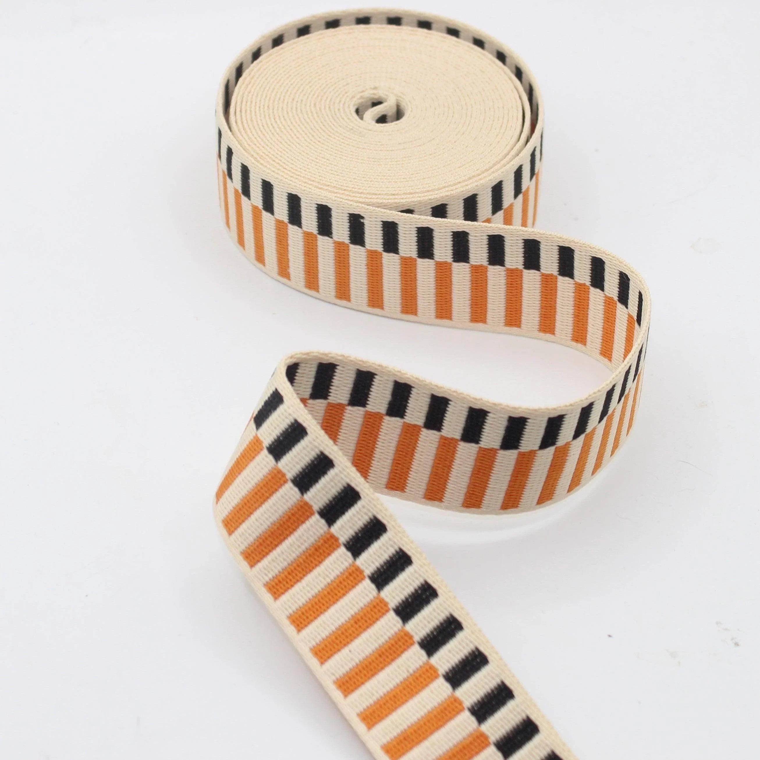 Geometric Asymmetric Webbing 40mm #RUB3537 - ACCESSOIRES LEDUC BV